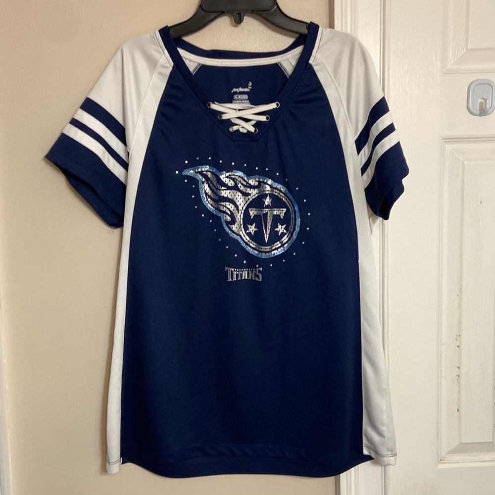 Titans shirt